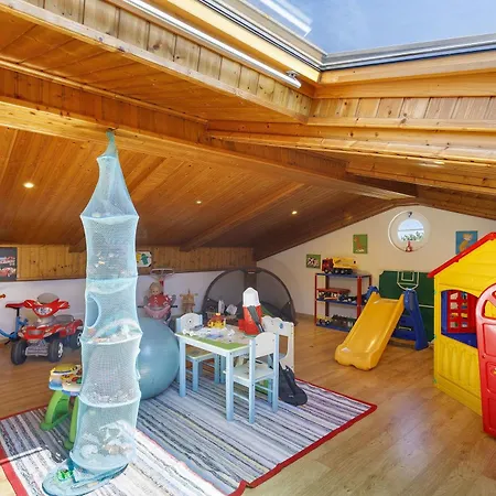 Landsted Sol Lua House *